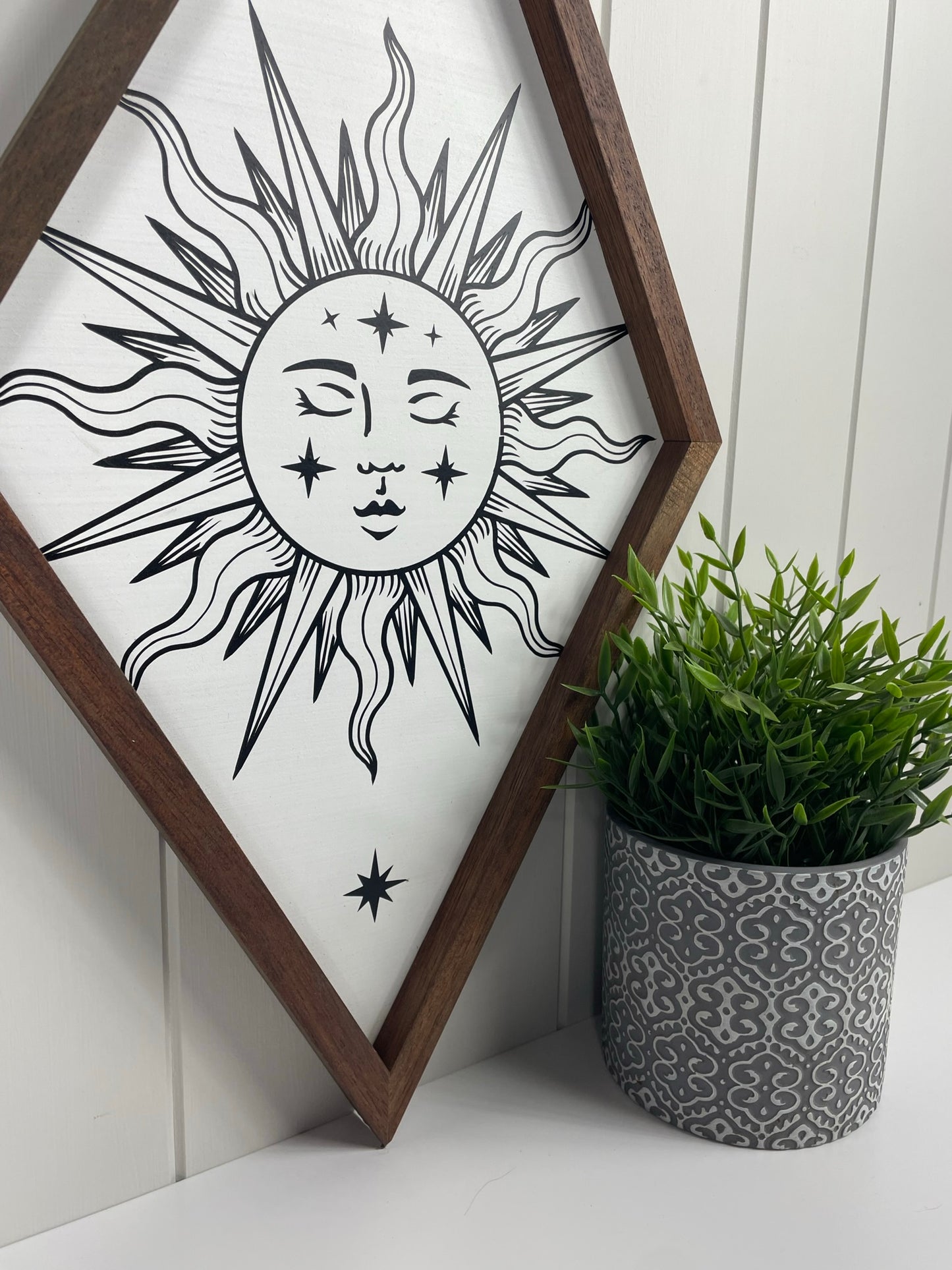 Sun Diamond